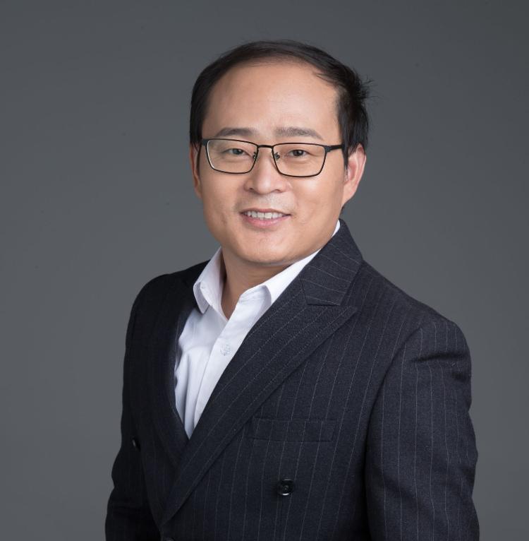 以獨(dú)創(chuàng)技術(shù)引領(lǐng)稅務(wù)服務(wù)未來(lái)——鯨算盤(pán)集團(tuán)技術(shù)總監(jiān)李坤談技術(shù)創(chuàng)新與團(tuán)隊(duì)力量